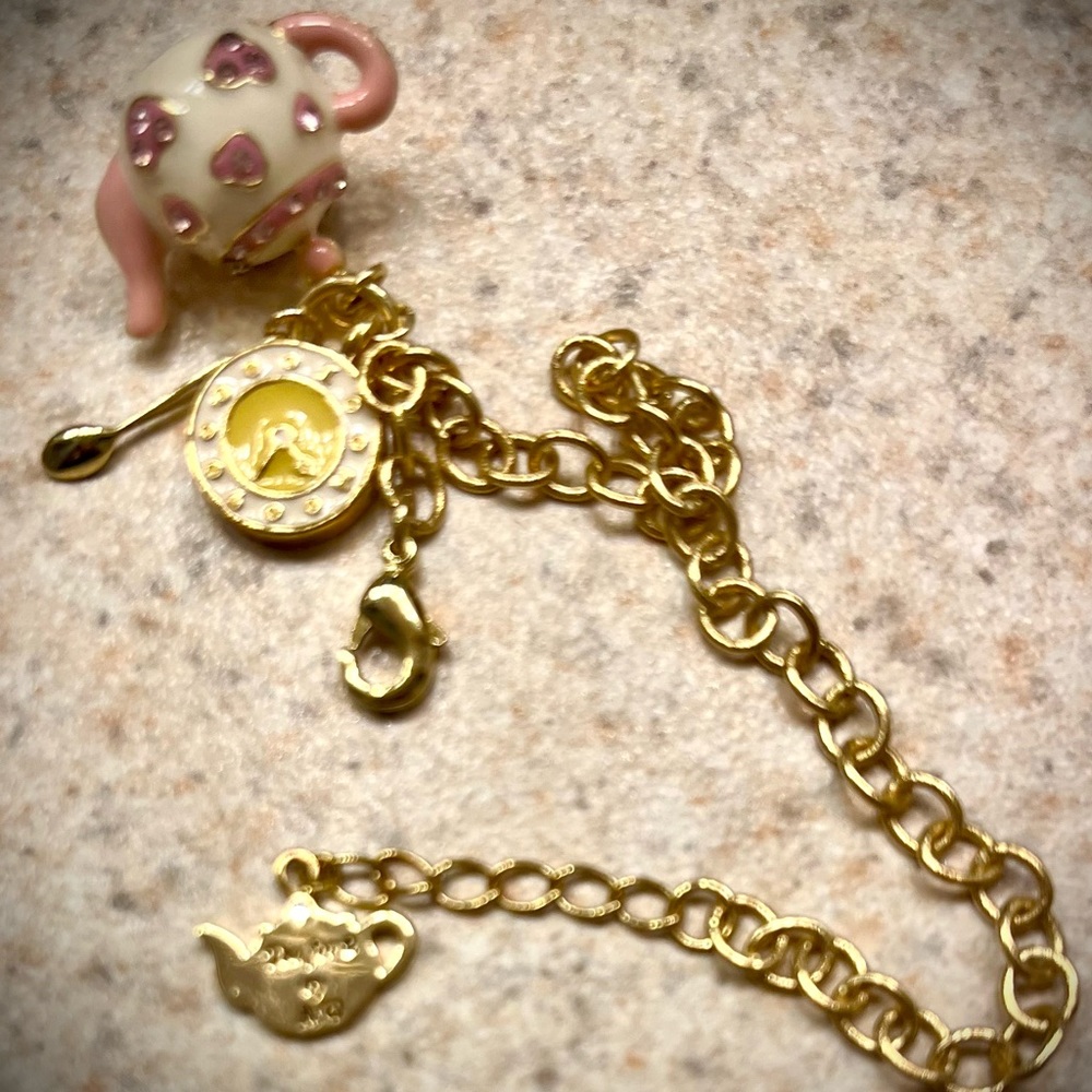 Juicy Couture bracelet with charms💕